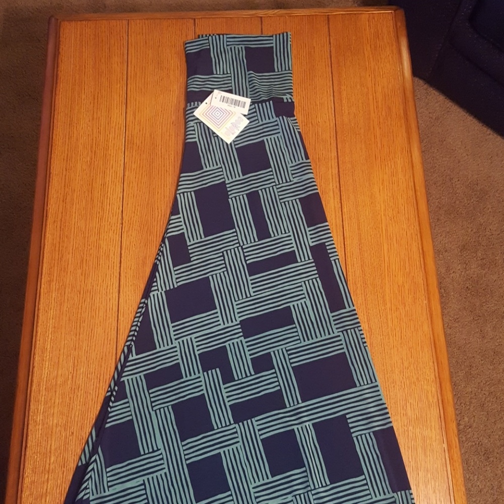 NWT LLR Maxi Skirt